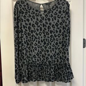 Lucky Brand Gray Leopard Print Top